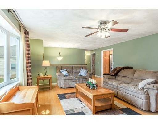 Property Photo: 89 Garden Pkwy MA 02062