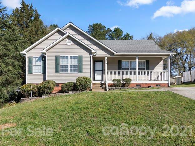 Property Photo:  1652 Ashridge Road  SC 29730 