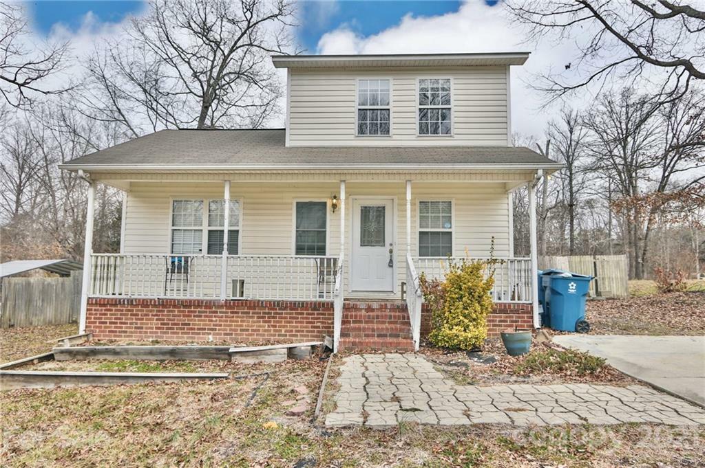 Property Photo: 501 Whitney Road NC 27028