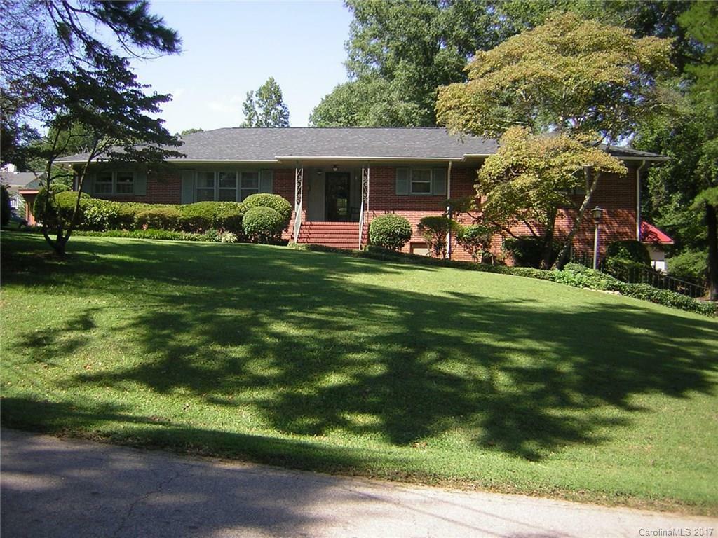 Property Photo:  315 Dakota Street  NC 28083 