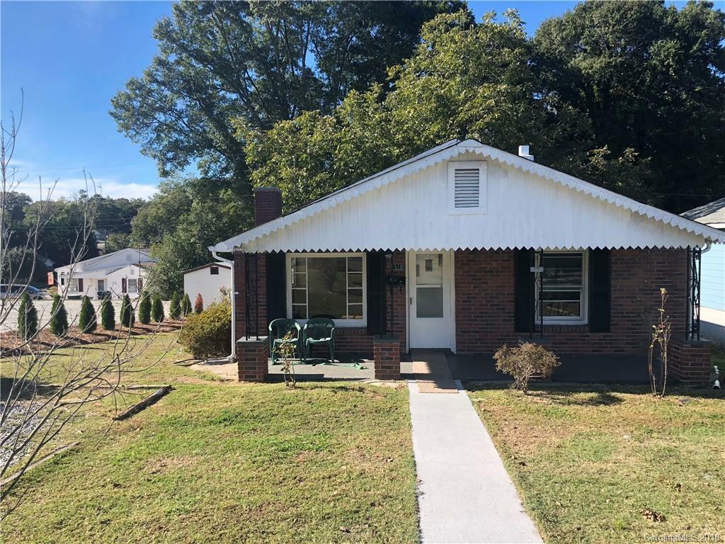 Property Photo:  1515 Jewitt Street  NC 28054 