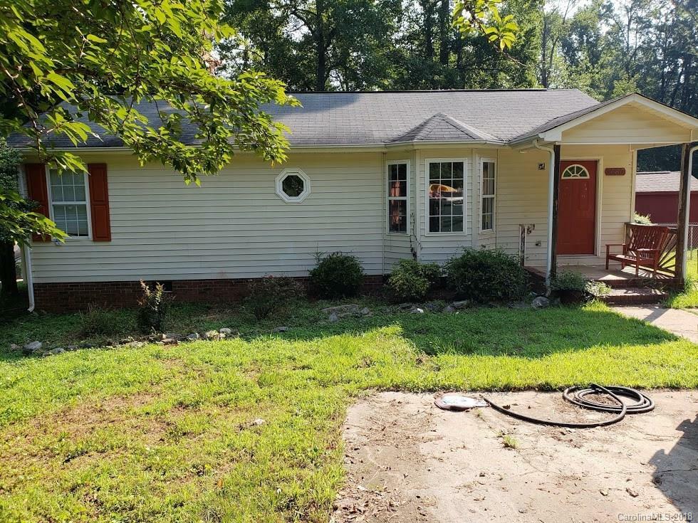 Property Photo:  1660 Plyler Lake Road  NC 28054 