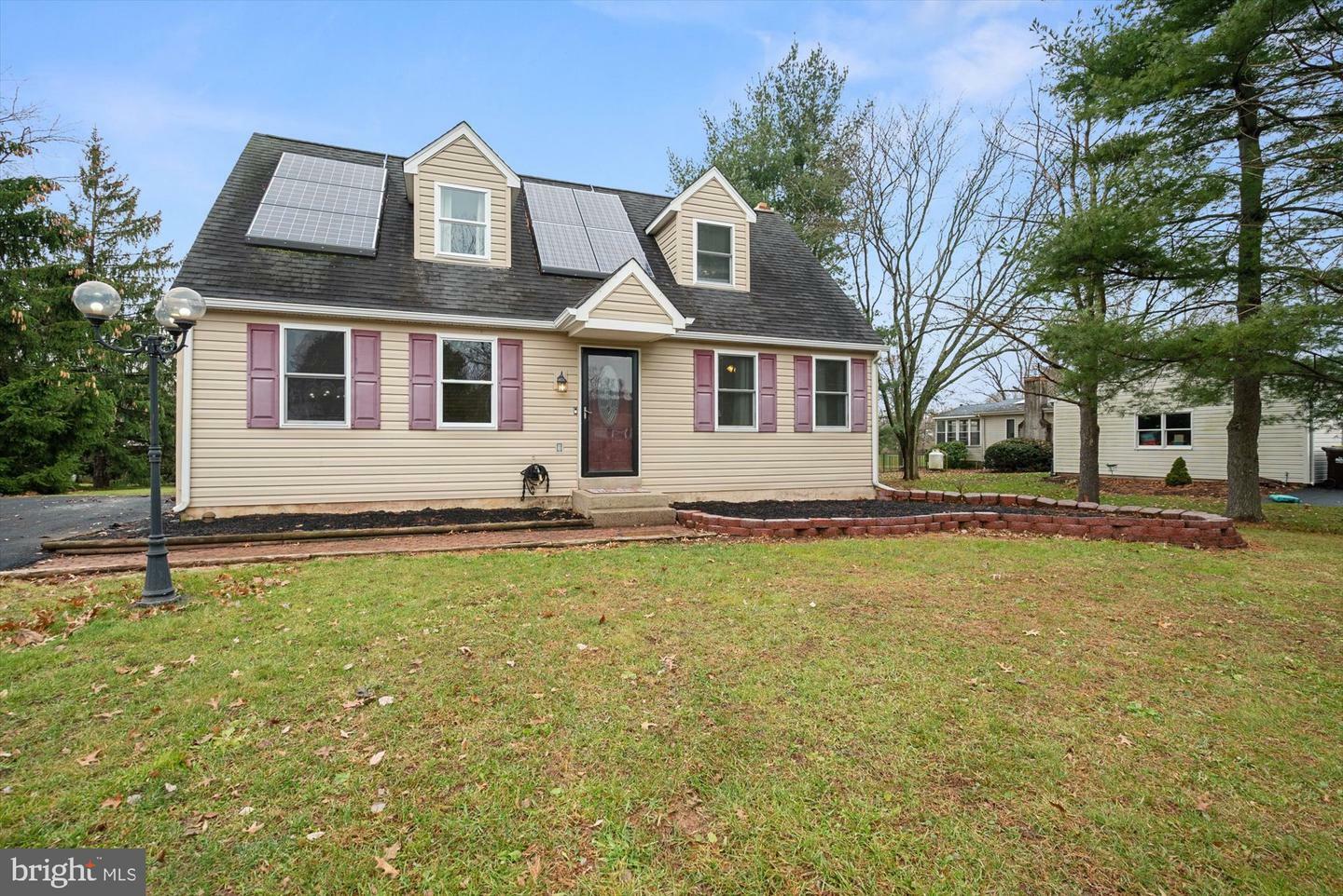 Property Photo:  28 S Vassar Drive  PA 18951 