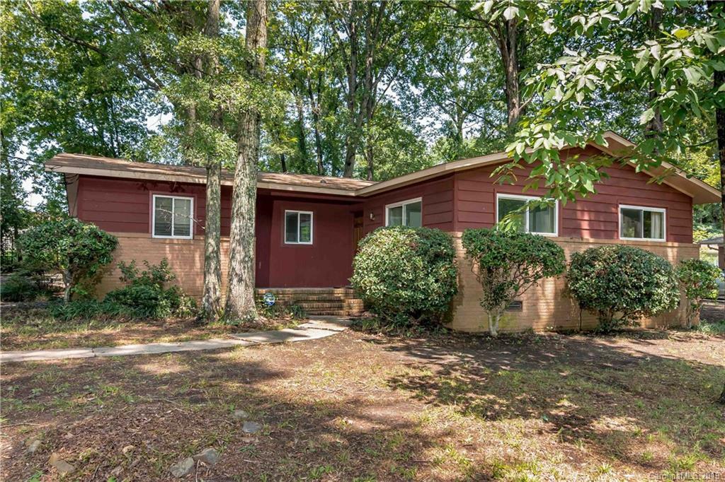 Property Photo:  6831 City View Drive  NC 28212 