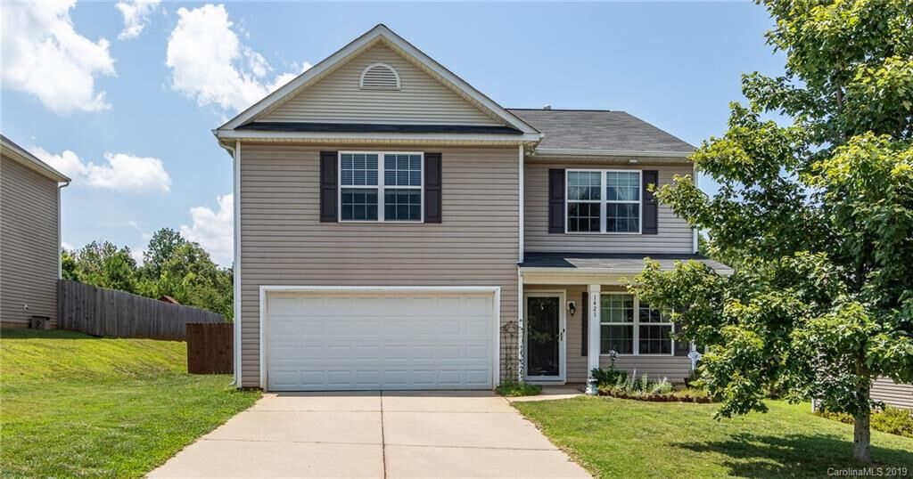 Property Photo:  1421 River Run Road  NC 28098 