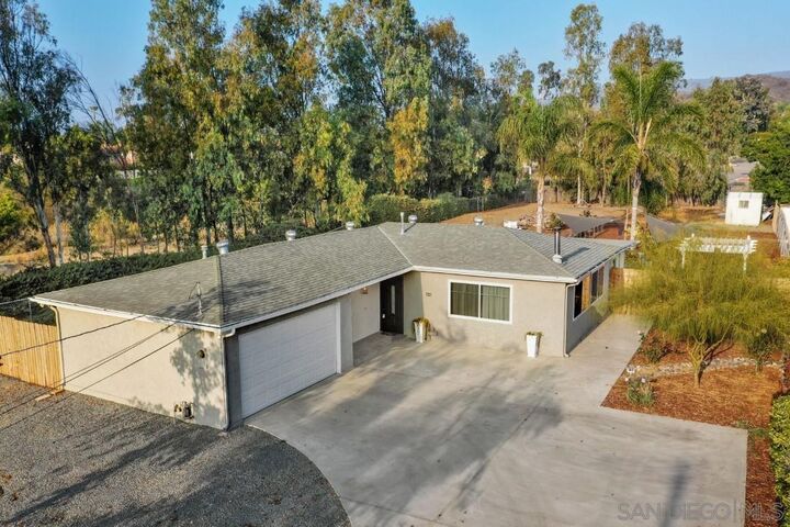 Property Photo:  1352 Granite Rd  CA 92069 