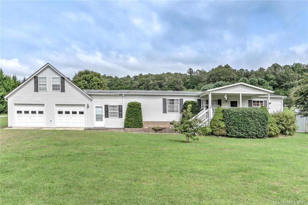 Property Photo: 117 Little Hungry Road NC 28792