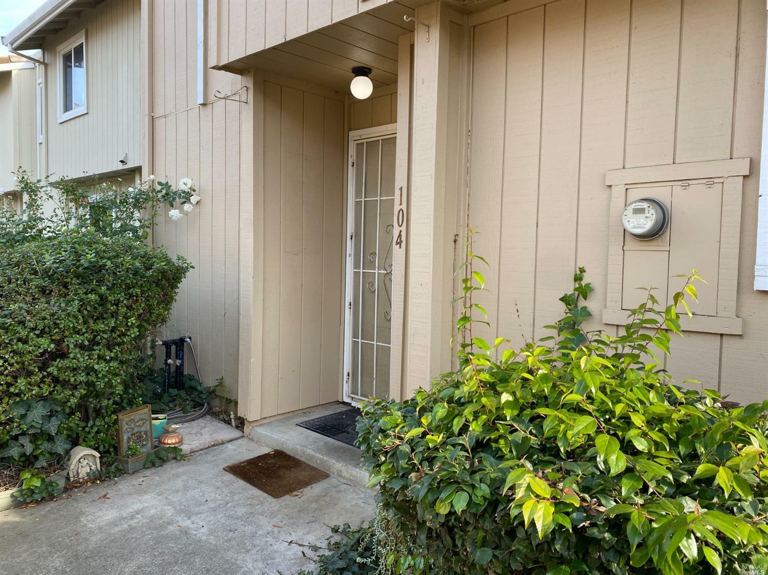 Property Photo:  104 Arcadia Drive  CA 95687 