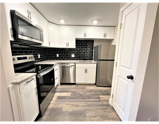 Property Photo: 625 Main Street 23 MA 01867