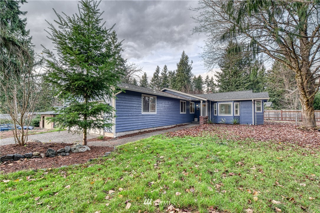 Property Photo: 9121 157th Street E WA 98375