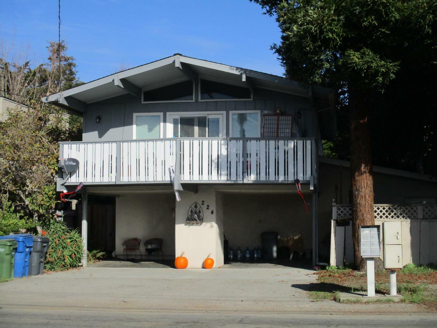 224 Center Avenue  Aptos CA 95003 photo