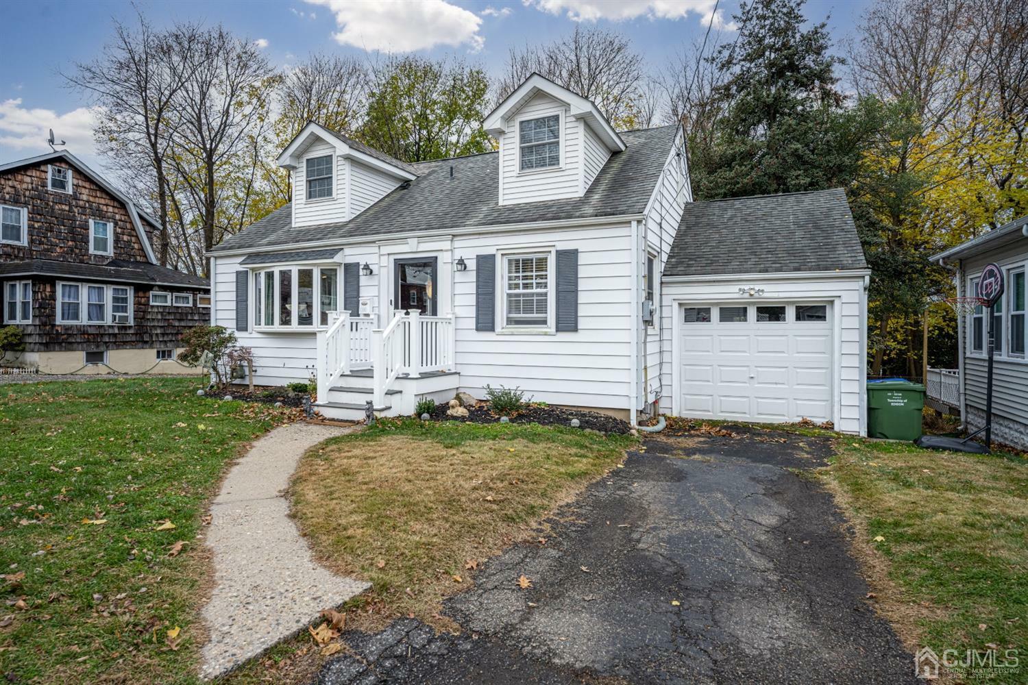 Property Photo:  133 Hoover Avenue  NJ 08837 