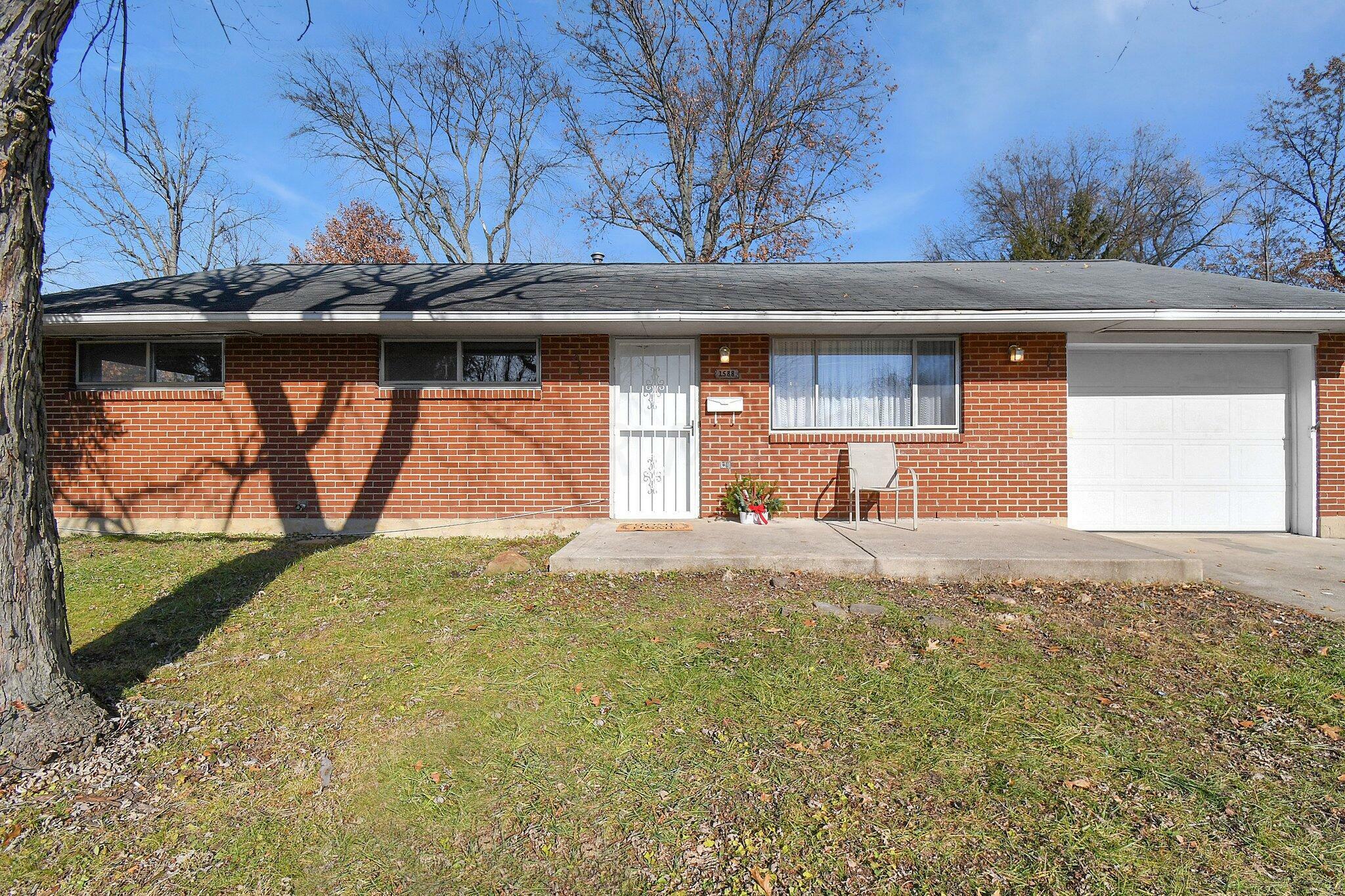 Property Photo: 1588 Lucks Road OH 43068