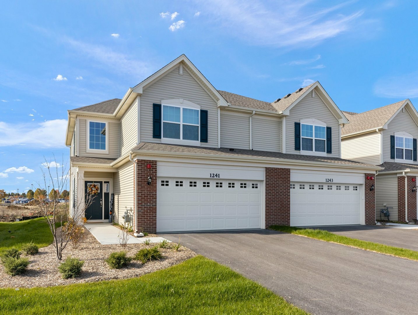 Property Photo: 1155 Hawk Hollow Drive IL 60560
