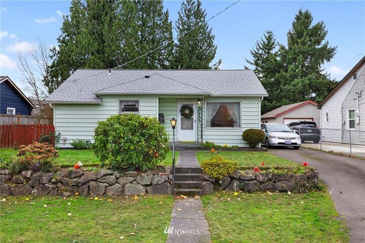 7545 S 120th Street  Seattle WA 98178 photo