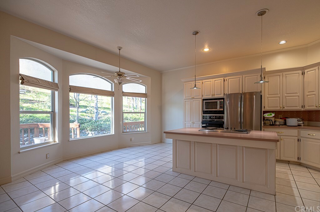 Property Photo: 19552 Powder Horn Road CA 95467