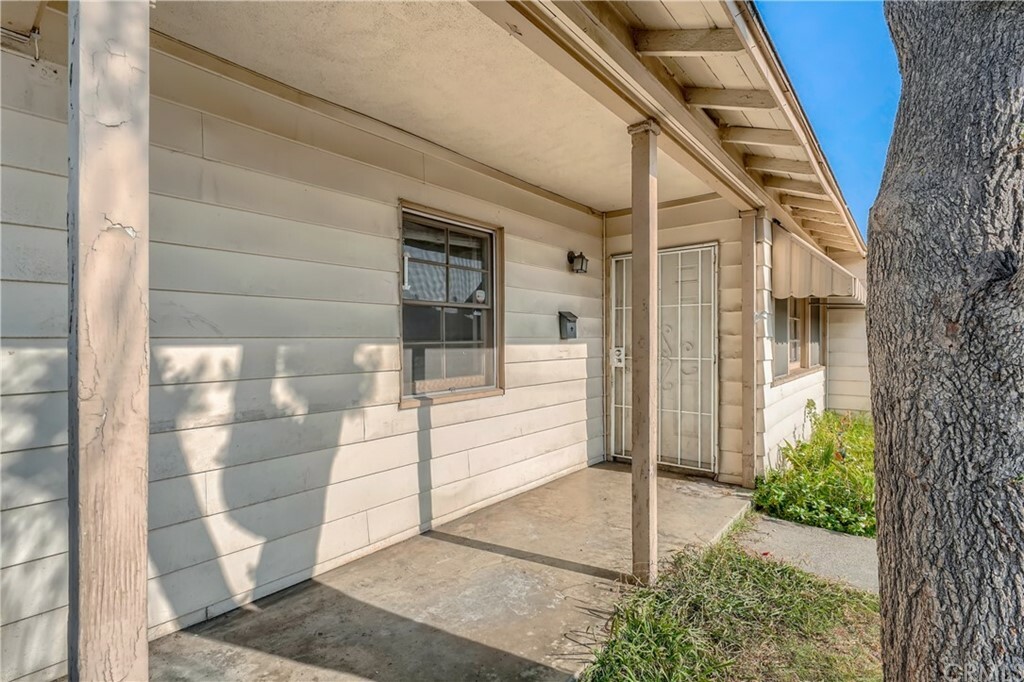 Property Photo:  11917 Beaty Avenue  CA 90650 