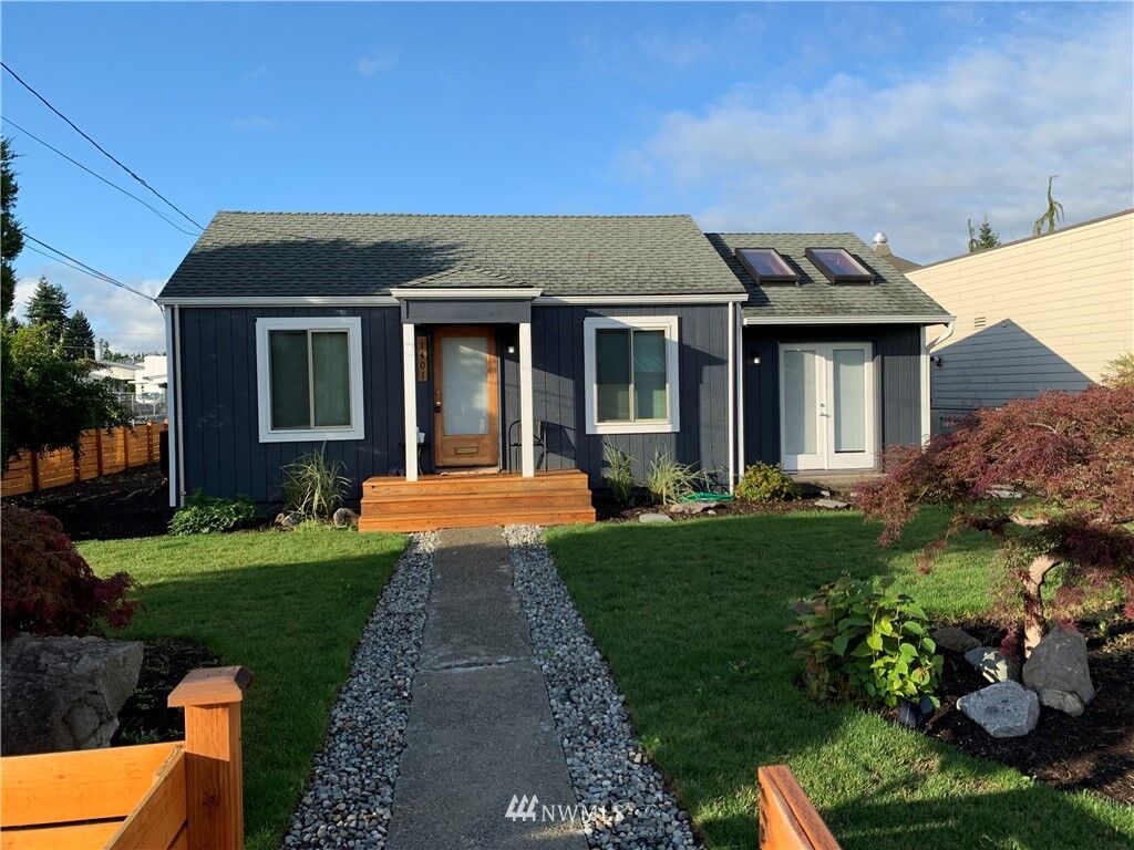 Property Photo:  1401 7th Street  WA 98270 
