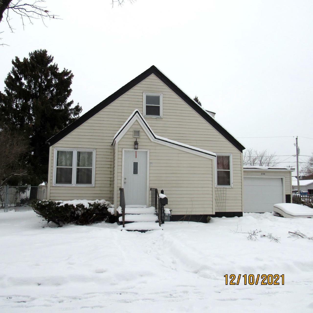 Property Photo:  2109 River Street  WI 54452 