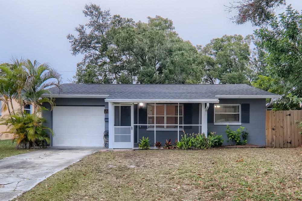 Property Photo:  745 62nd Avenue N  FL 33702 