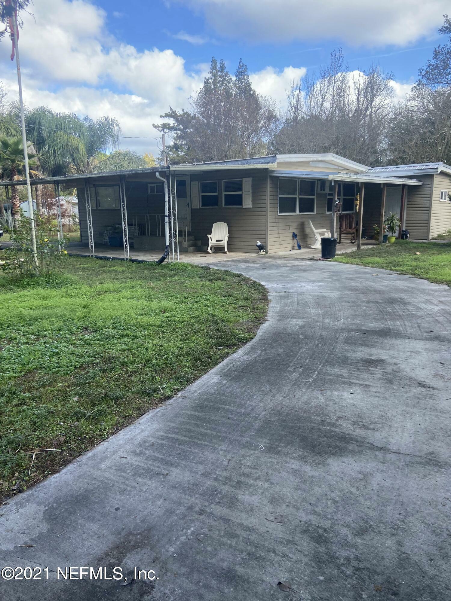 Property Photo: 102 Perch FL 32177