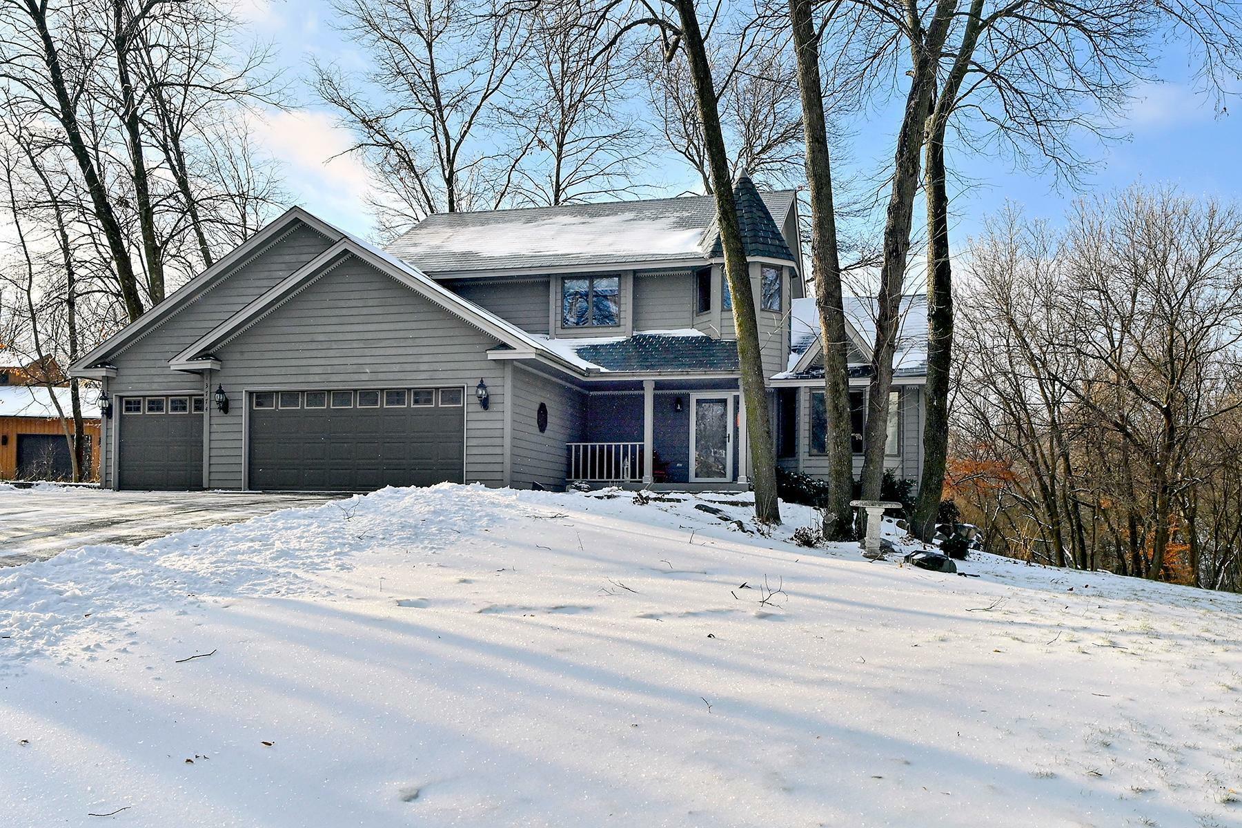 13774 Princeton Court  Savage MN 55378 photo