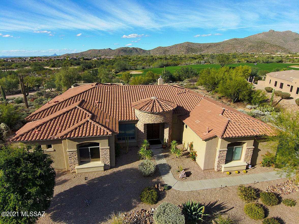 Property Photo:  13917 N Running Brook Lane  AZ 85658 