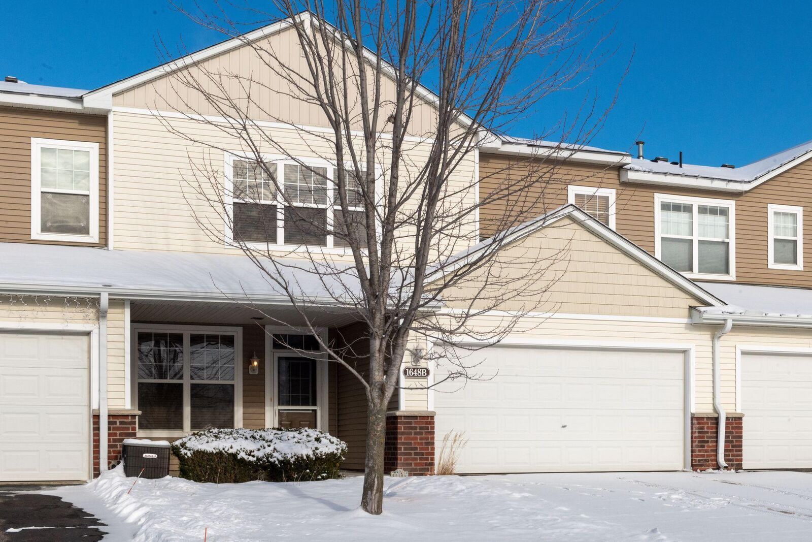 Property Photo:  1648 White Pine Way B  MN 55315 