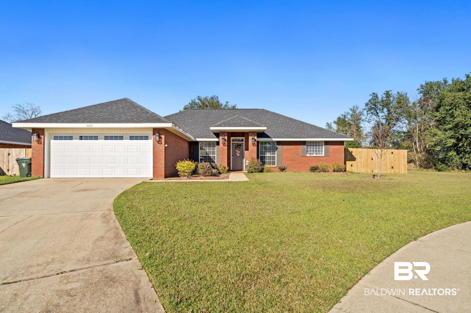 Property Photo:  9657 Czar Court  AL 36532 