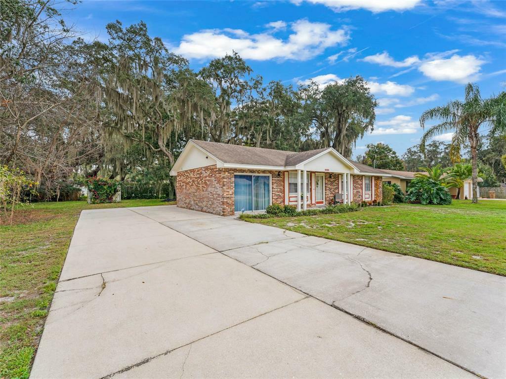 Property Photo:  32136 Mark Avenue  FL 32778 