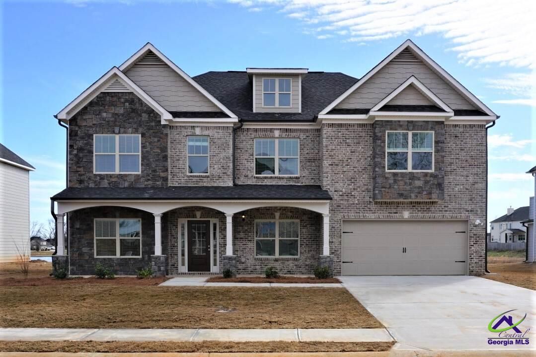 Property Photo:  406 Doraville Court  GA 31088 