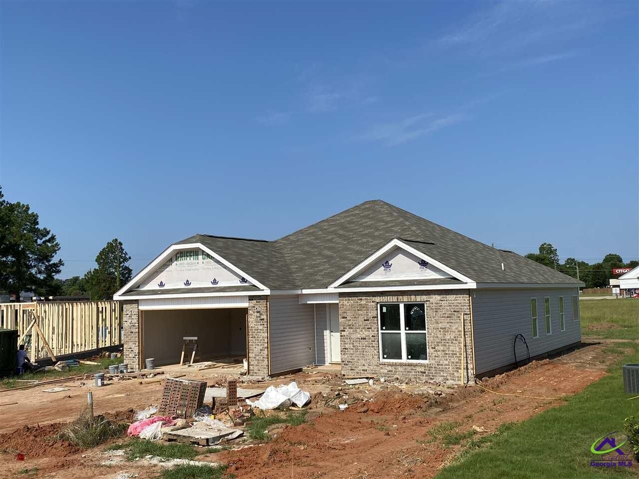 Property Photo: 87 Santangelo Court GA 31093