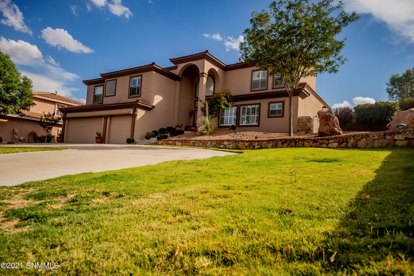 Property Photo:  130 Cherry Hill Lane  NM 88008 