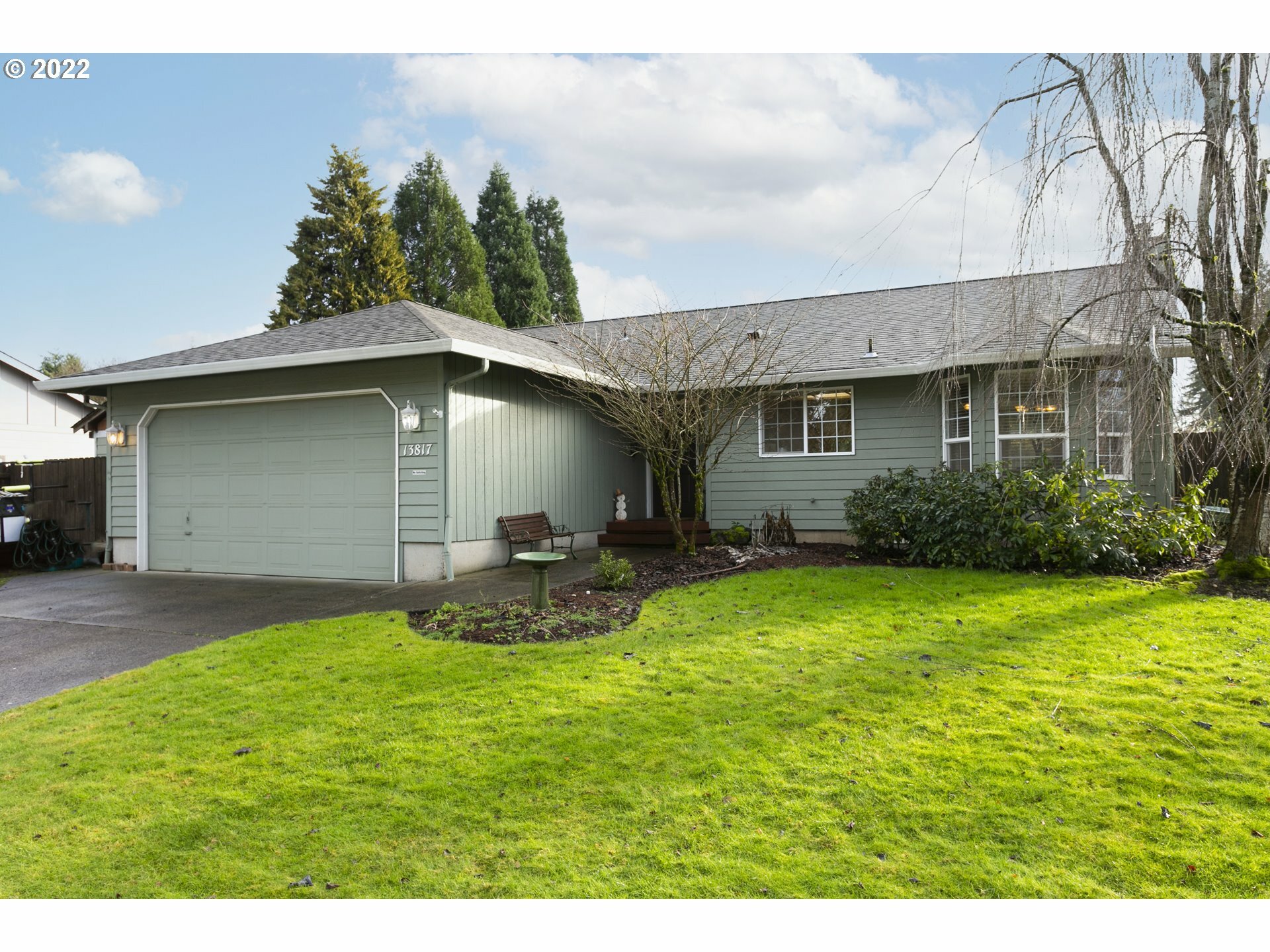 Property Photo:  13817 NE 47th St  WA 98682 