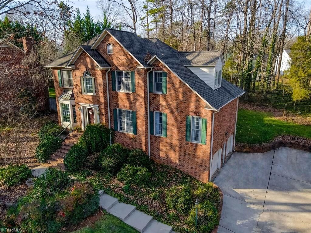 Property Photo: 3017 Havasu Way NC 27265