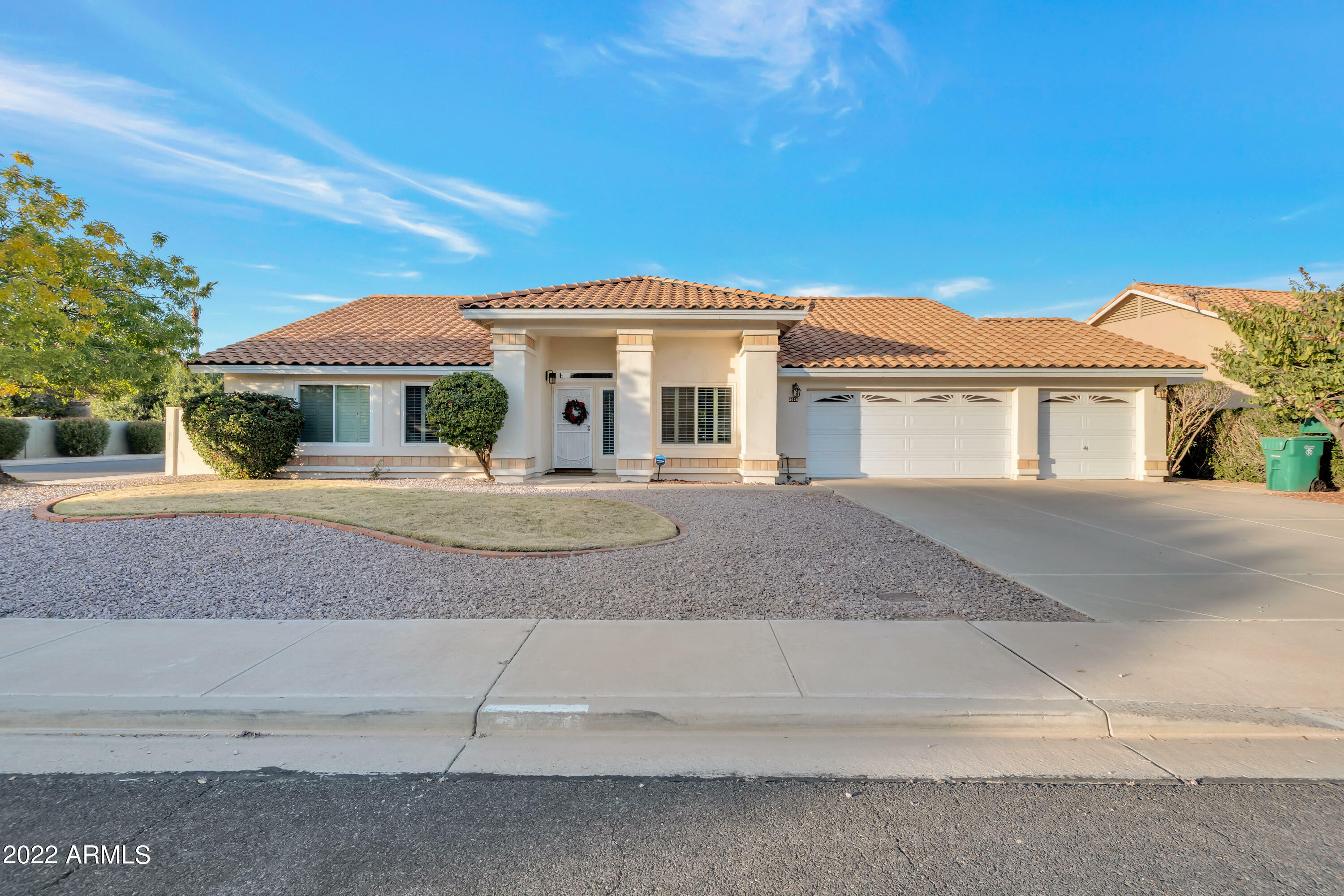 Property Photo: 3026 E Mallory Street AZ 85213