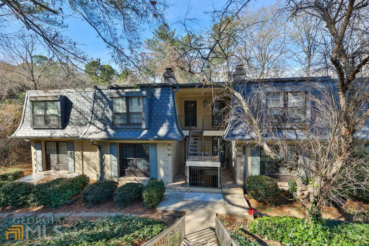 88 NW La Rue Place NW  Atlanta GA 30327 photo