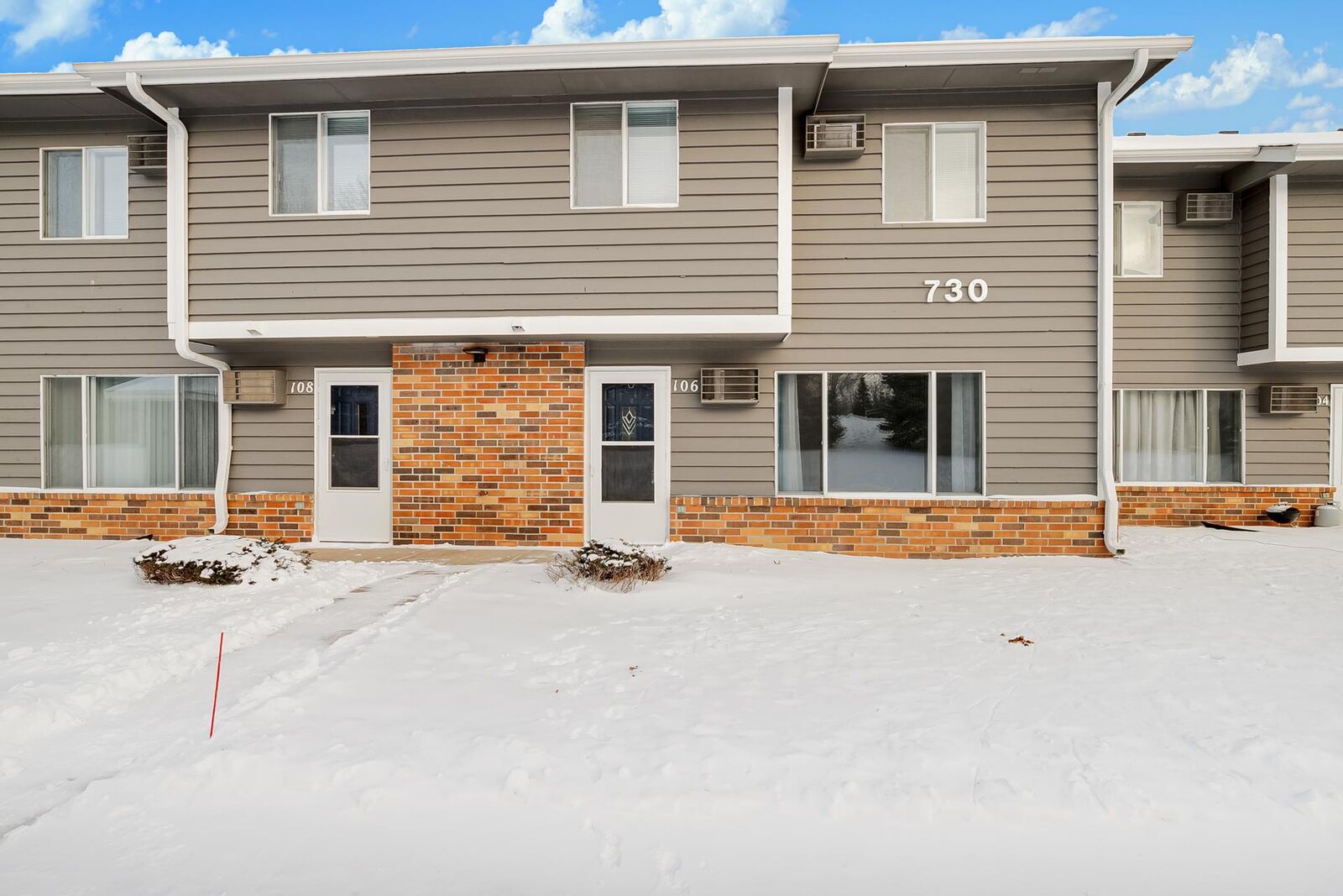 Property Photo:  730 W Village Road 106  MN 55317 