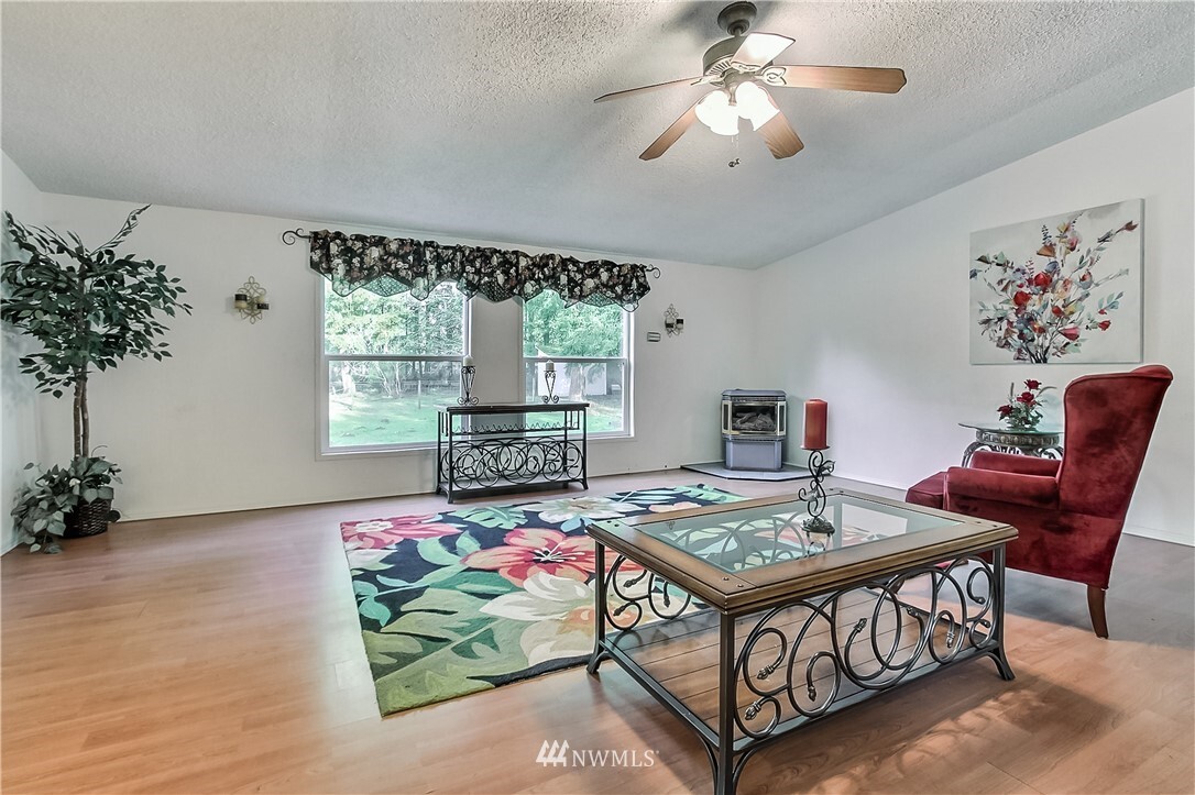Property Photo: 619 310th Street E WA 98580