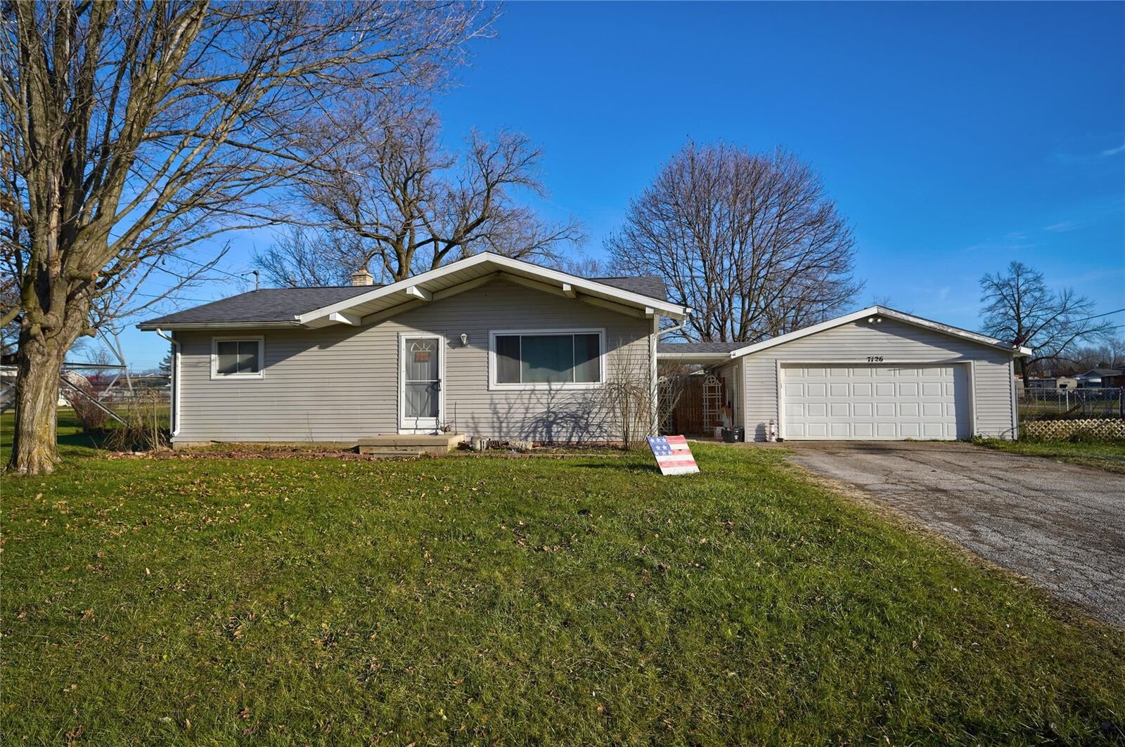 Property Photo: 7126 Estrelle Avenue MI 48458 2149