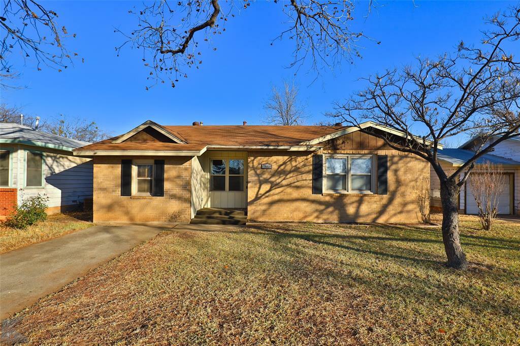 Property Photo:  2522 S 25th Street  TX 79605 