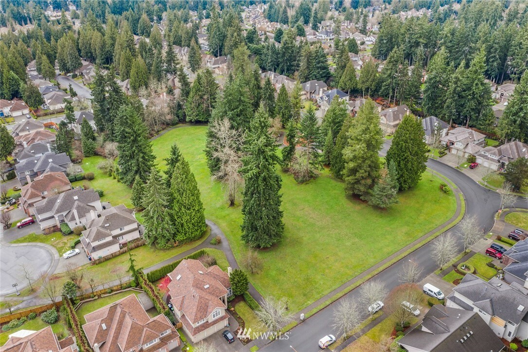 Property Photo: 15917 32nd Avenue SE WA 98012