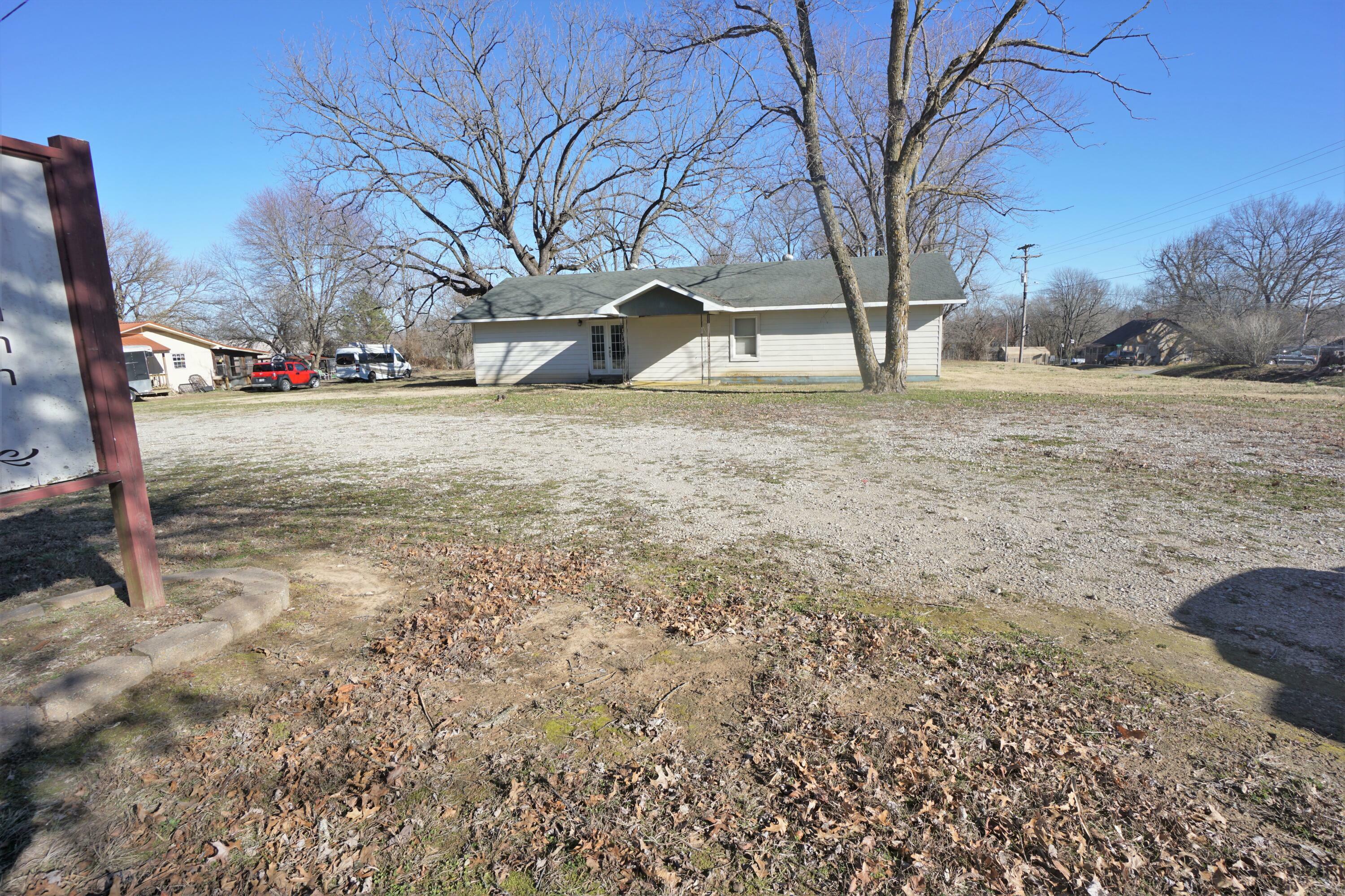 Property Photo:  510 2nd Street  MO 65772 