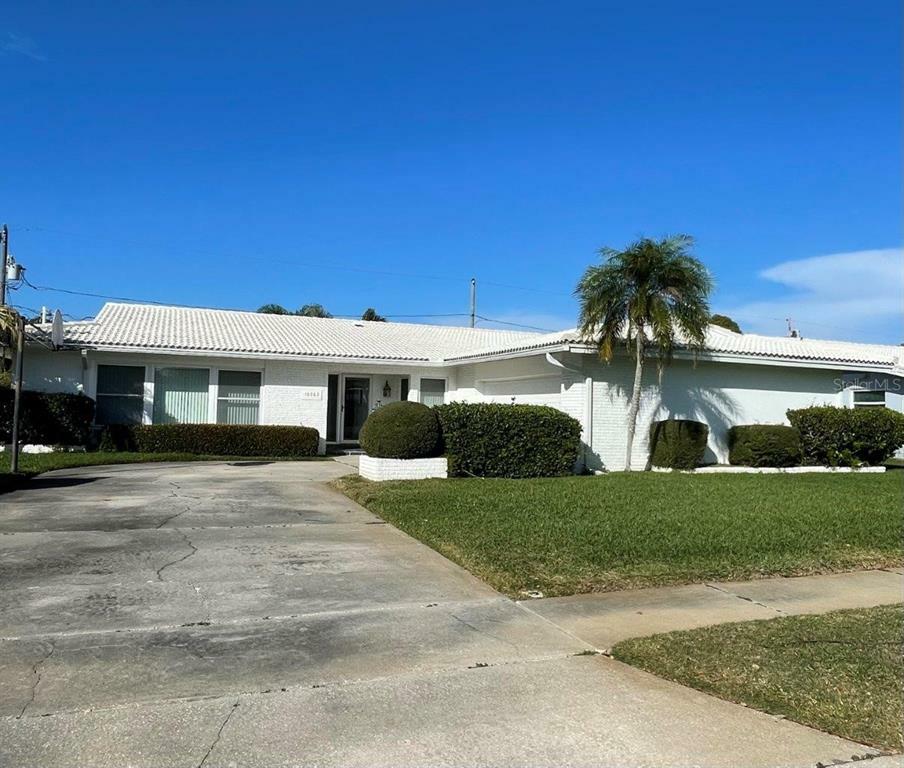 Property Photo:  10362 Monarch Drive  FL 33774 