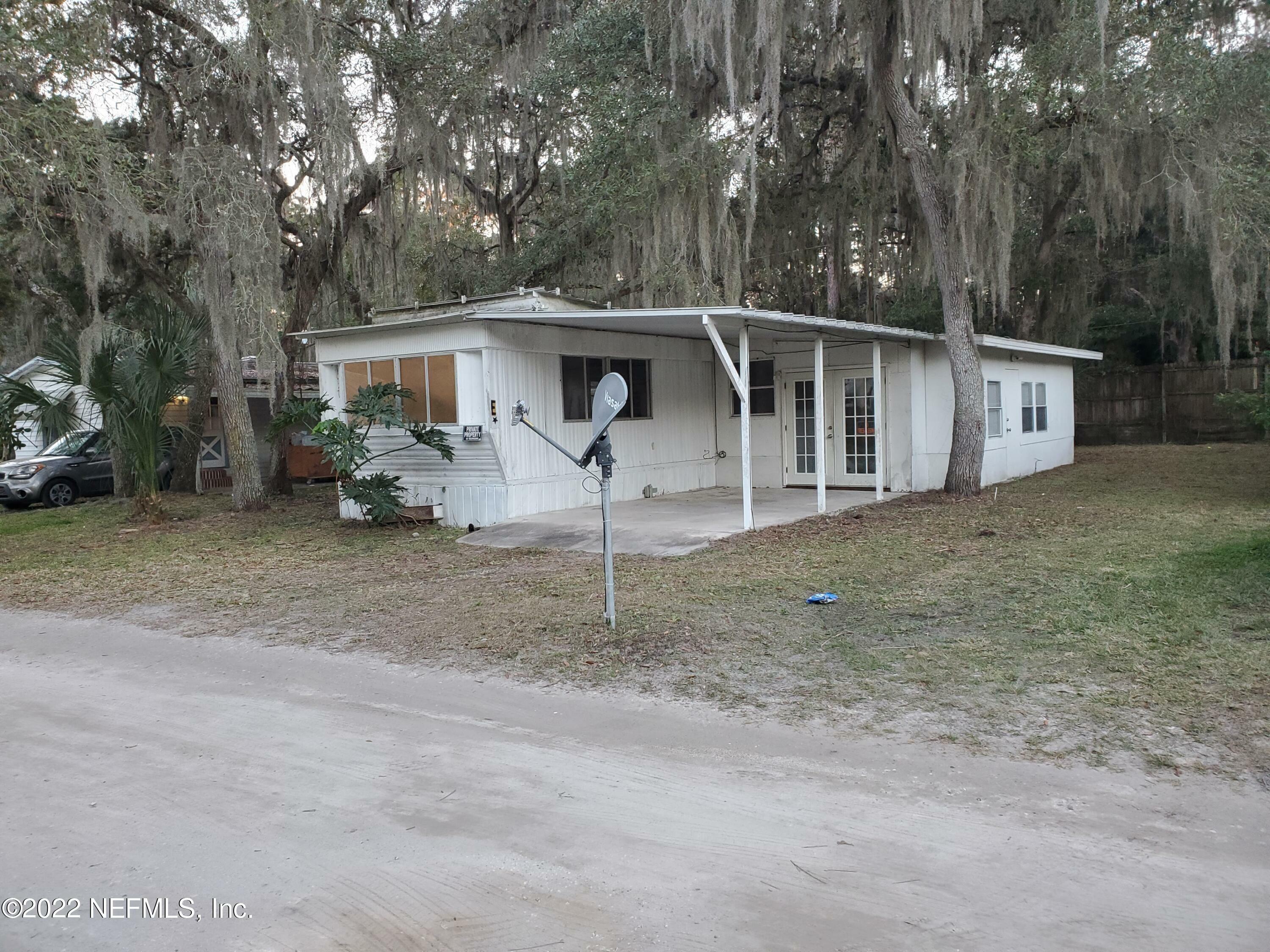 Property Photo:  117 Lunker Lodge Road  FL 32139 