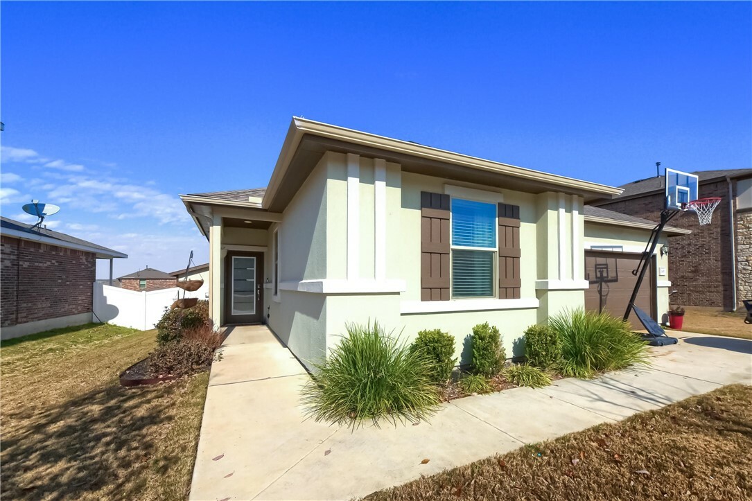 Property Photo:  11405 River Plantation Drive  TX 78747 