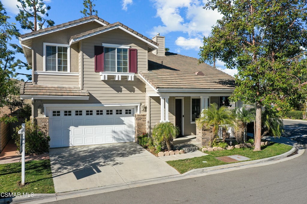 Property Photo:  1649 Silver Tree Lane  CA 93065 