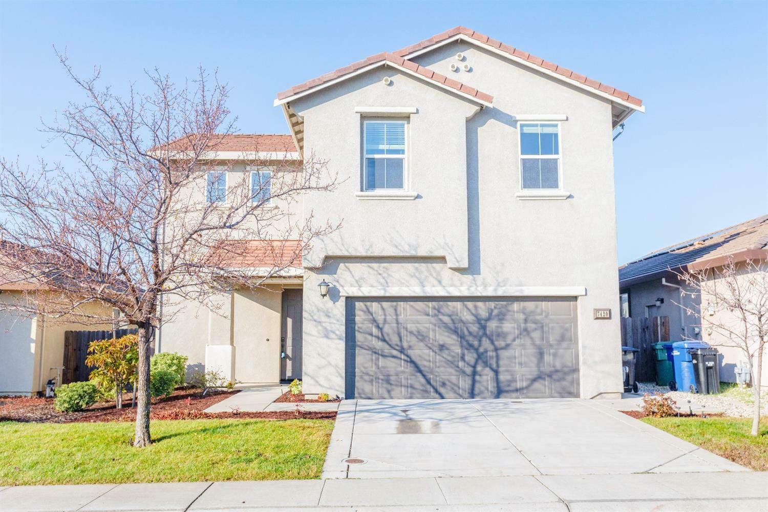 Property Photo:  7420 Fruitdale Way  CA 95829 