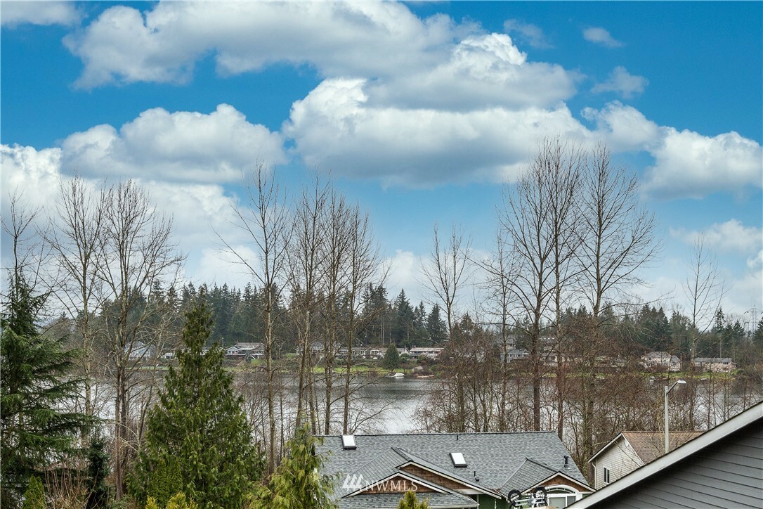 Property Photo:  910 19th Street  WA 98290 