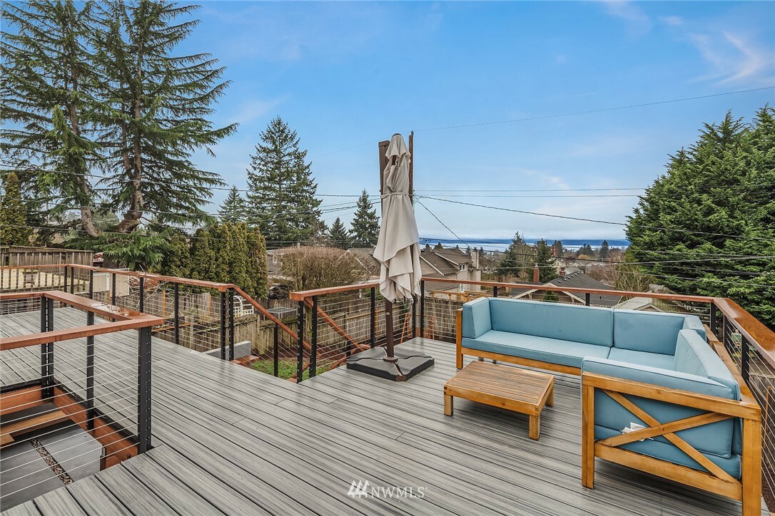 Property Photo:  6317 39th Avenue SW  WA 98136 